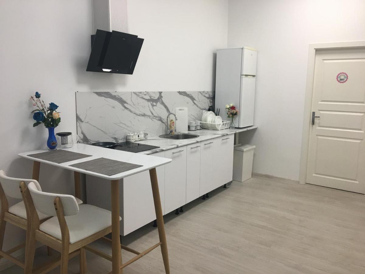 Smart Inn Рига Екстериор снимка